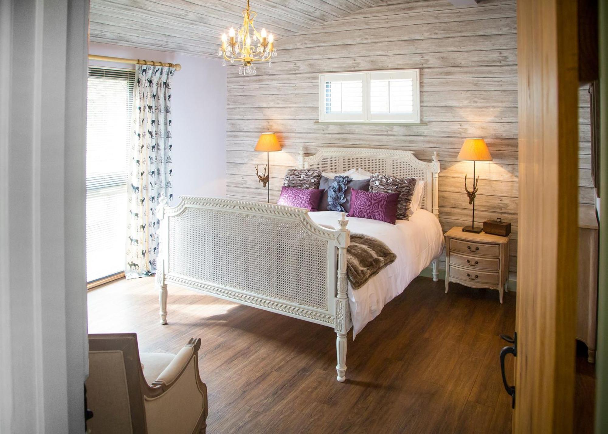 Bothamsall The Sherwood Hideaway Lodges מראה חיצוני תמונה
